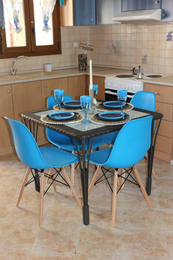Siviri Apartment In Blu Kültér fotó